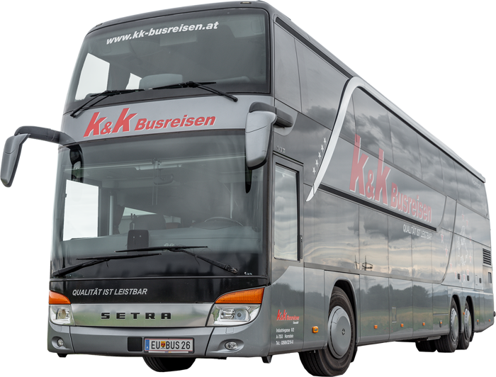 Ein großer, moderner Doppeldecker-Reisebus mit K&K Busreisen-Branding an der Seite.